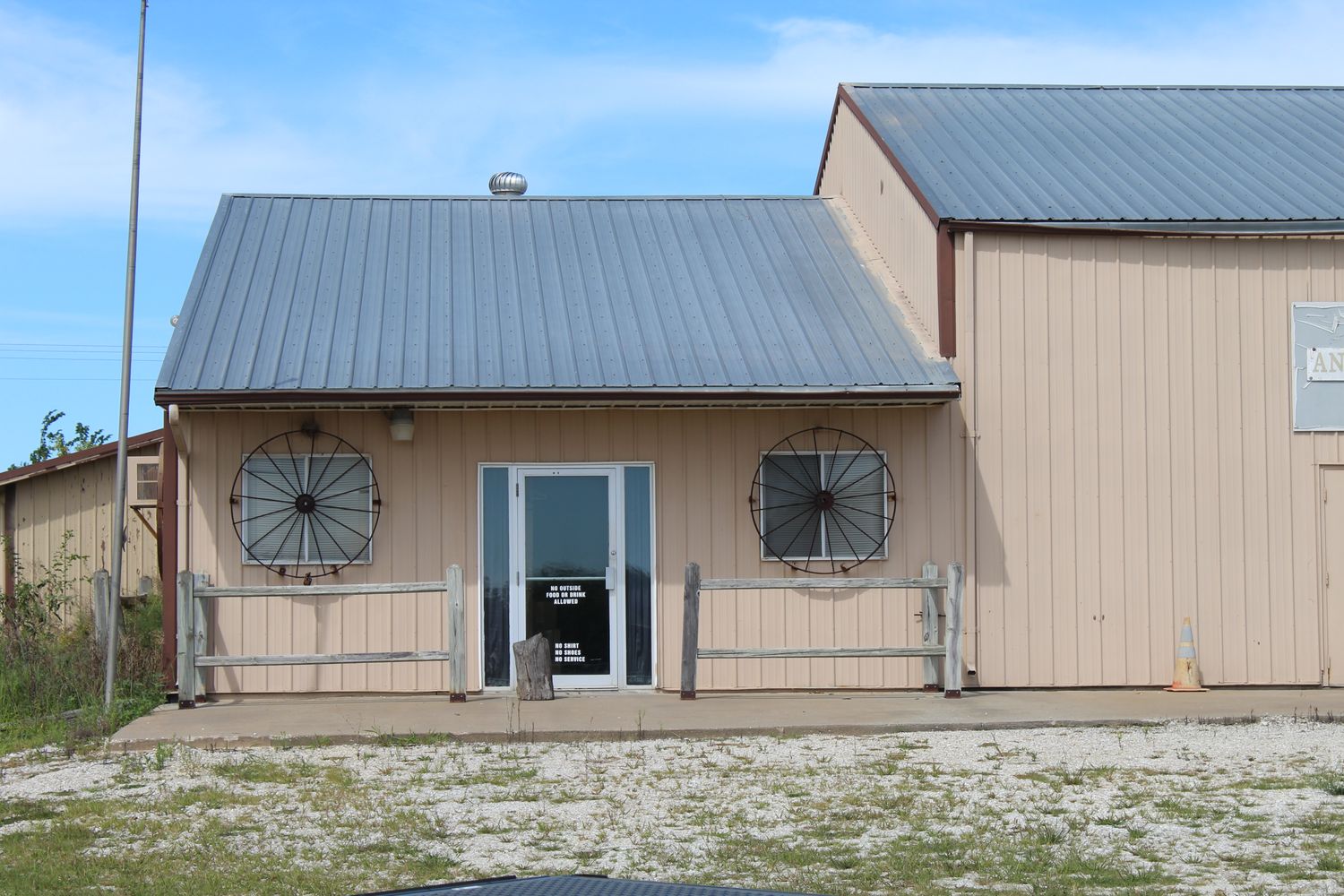 25043 Dogwood Ln, Kirksville, MO 63501